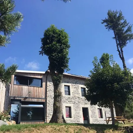 L'entre 2 Monts Holiday home Chaudeyrolles